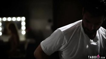 Смотреть училка соблазнила ученика русское