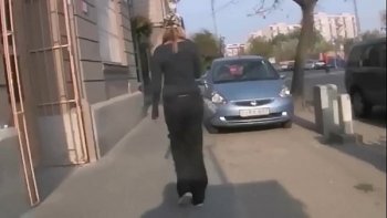 Парня поездом в попку