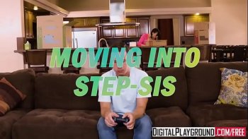 Двигается порно видео