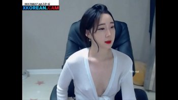 Красотка кореянка порно