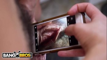 Мамка спалила сына за дрочкой и трахнула