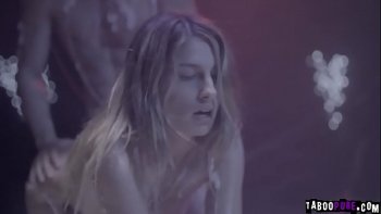 Вся компашка уехала на квартиру к тренеру