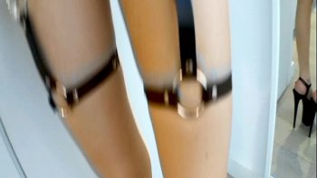 Три негра запрягли телку