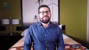 Учитывая с вое возбужденное состояние